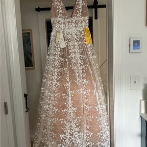 Gorgeous Bronx & Banco Maxi dress. NWT & never worn. Size 8